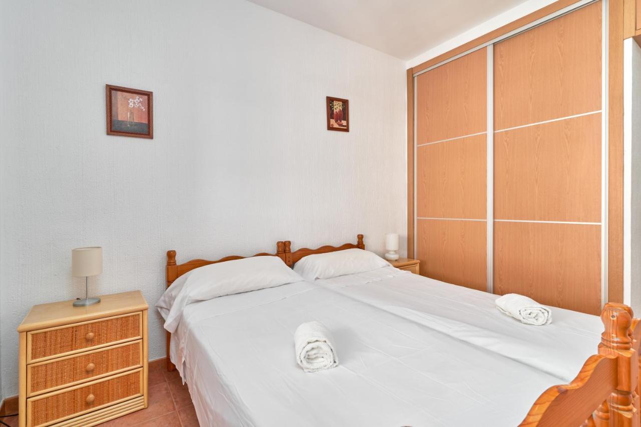 Carabeo 23- Acceso A La Playa Apartment Nerja Ngoại thất bức ảnh